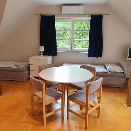 Ottilia Guest house *